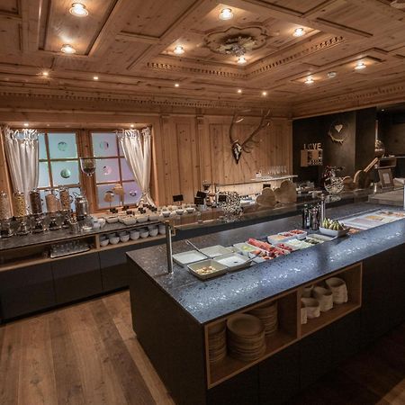 Hotel Gassner Neukirchen am Grossvenediger Luaran gambar