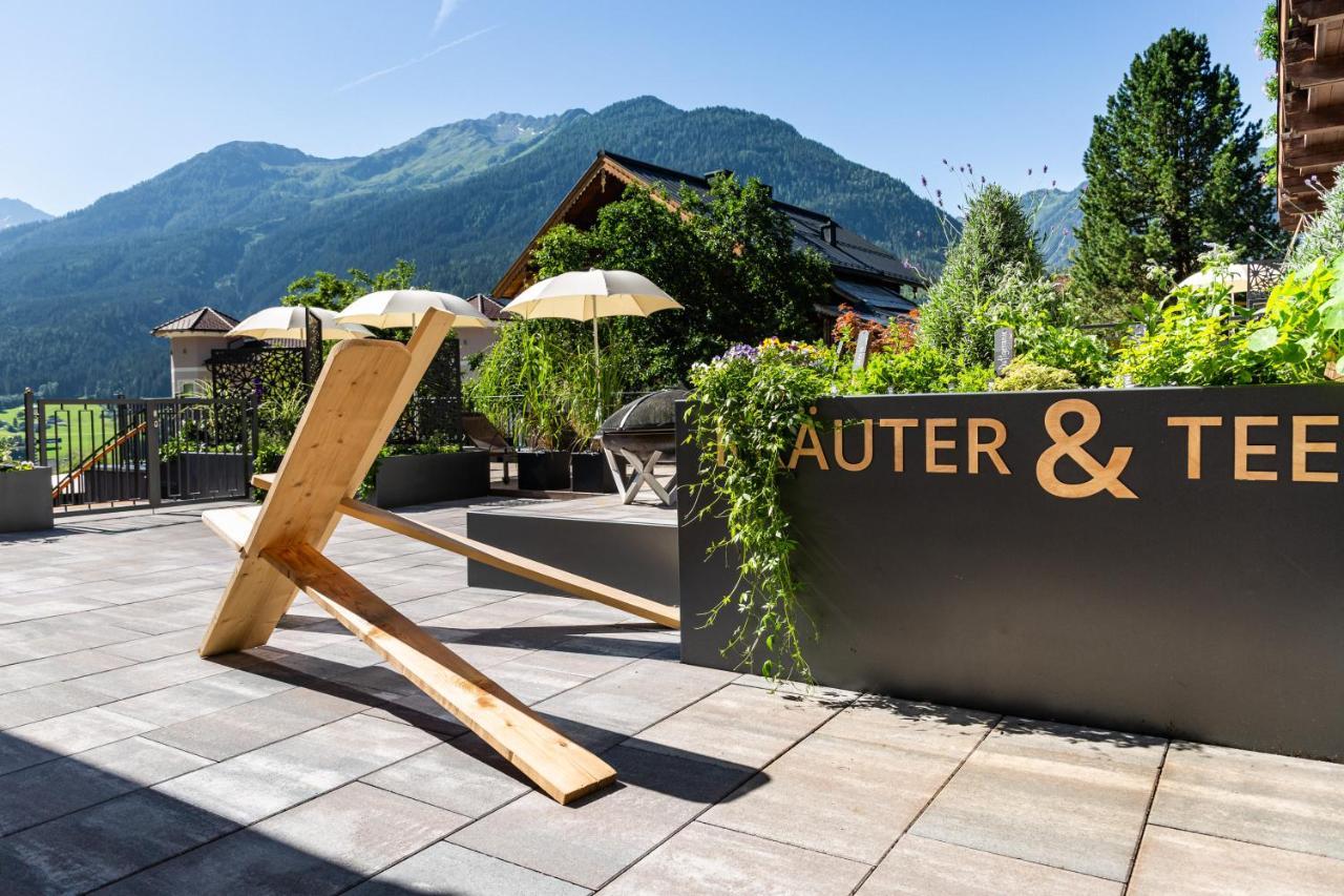 Hotel Gassner Neukirchen am Grossvenediger Luaran gambar