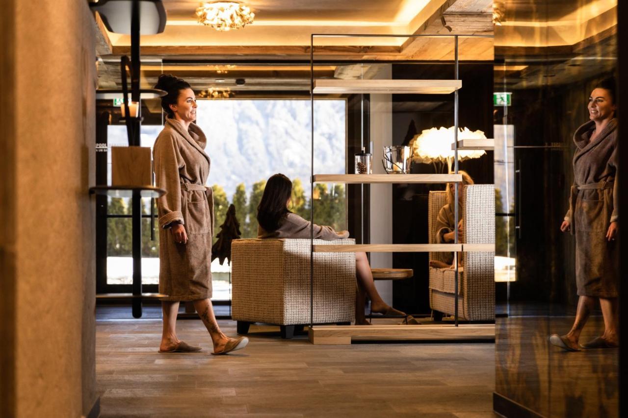 Hotel Gassner Neukirchen am Grossvenediger Luaran gambar
