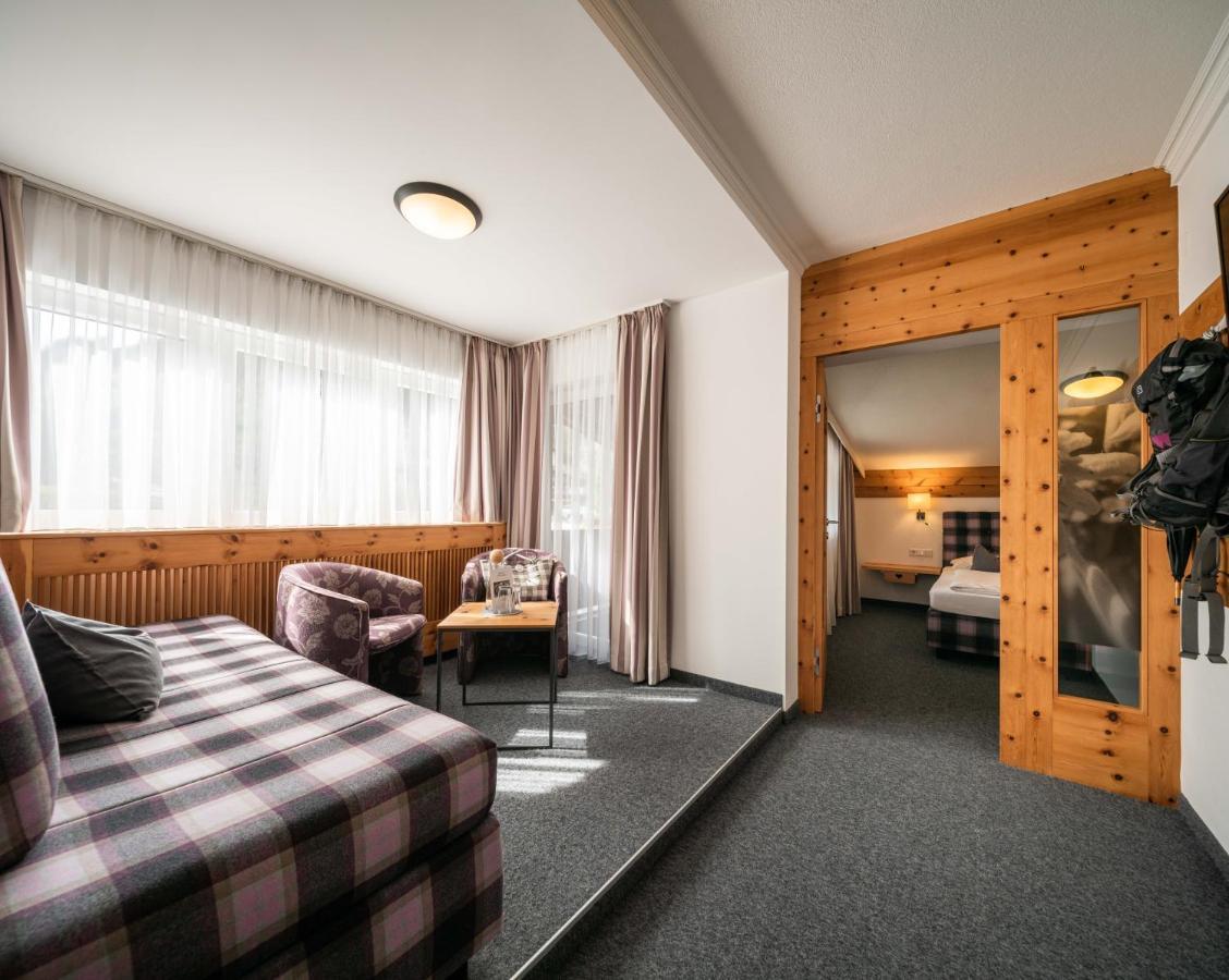 Hotel Gassner Neukirchen am Grossvenediger Luaran gambar