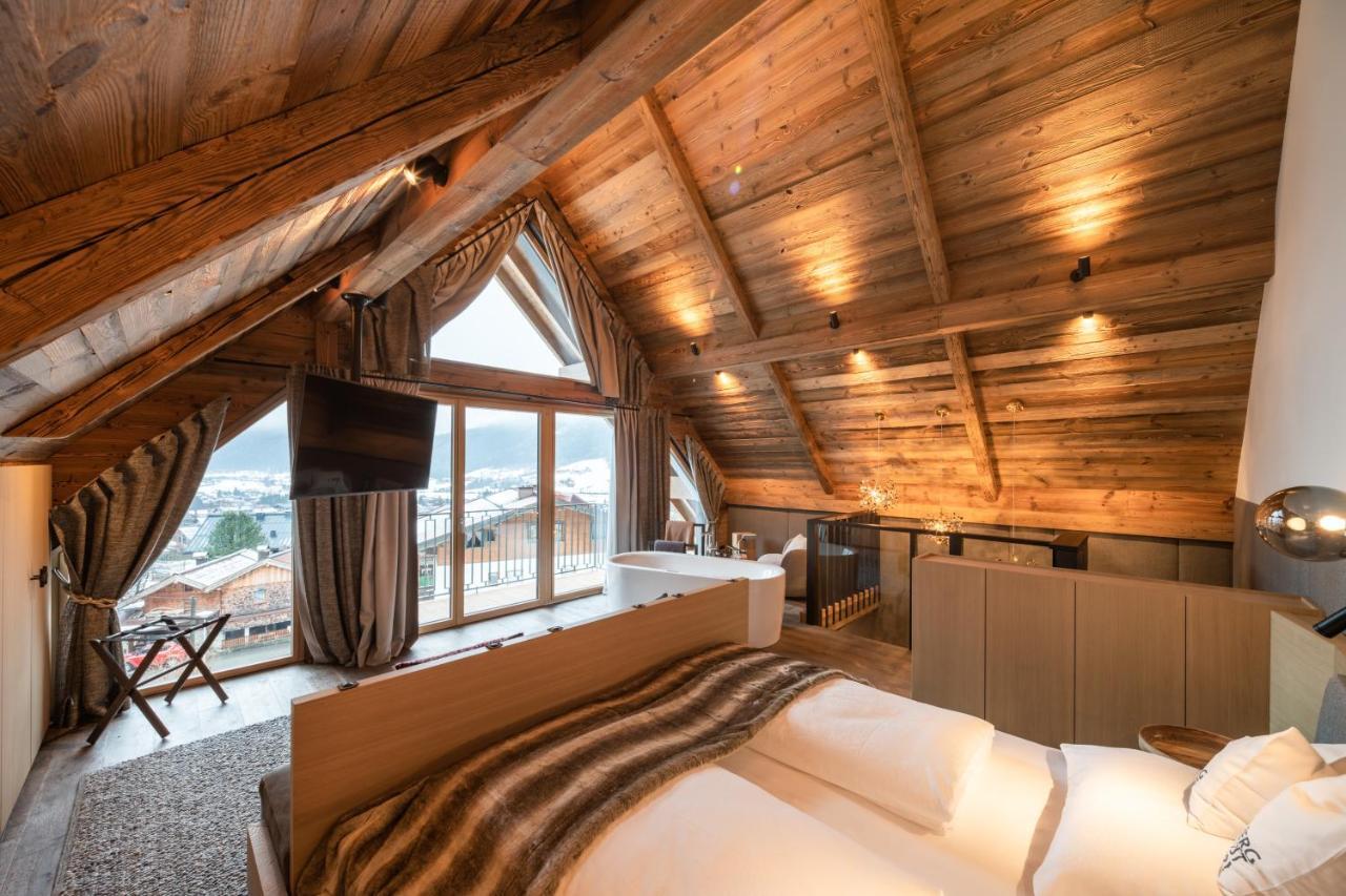 Hotel Gassner Neukirchen am Grossvenediger Luaran gambar